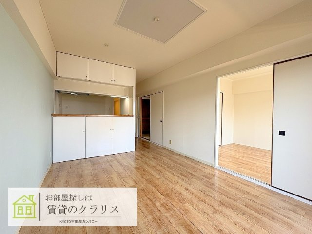 エルフィン井上の居間・リビング