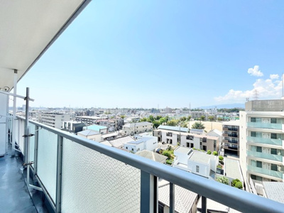 【展望】 | ルネ豊中 | エイブル売買事業部では、箕面市・豊中市・吹田市・池田市・茨木市・高槻市の北摂エリア全域で、物件のご紹介を致しております。北摂エリアにて購入物件をお探しの際は、当社までお問合せ下さいませ。