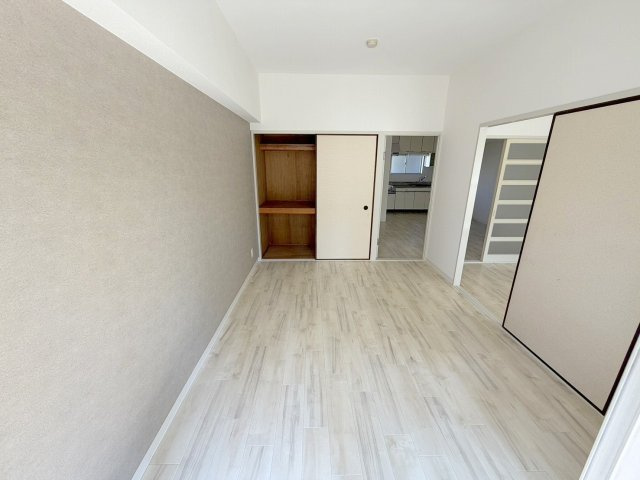 広島市西区南観音７丁目の賃貸マンションの居間・リビング