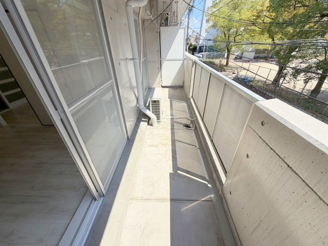 広島市西区南観音７丁目の賃貸マンションのバルコニー