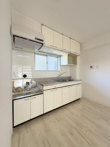 広島市西区南観音７丁目の賃貸マンションのキッチン