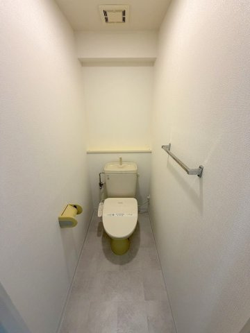広島市西区南観音７丁目の賃貸マンションのトイレ