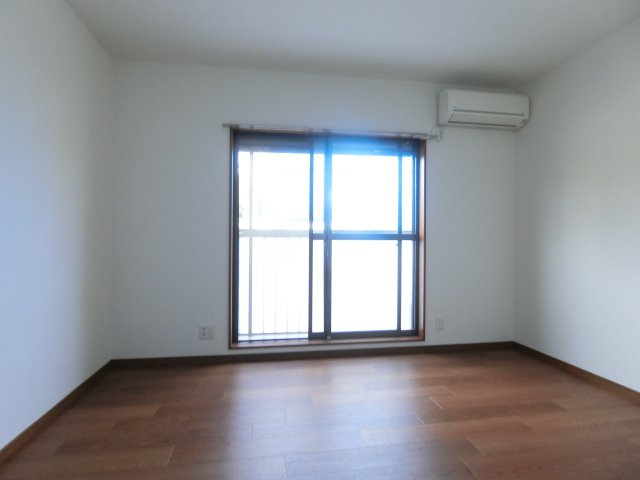 ラベンダーコートの寝室|他のお部屋の参考写真となります。