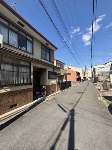 【上京区・二条駅近く】南向き・間口約7.4mの整形地（約38.7坪）！の前面道路含む現地写真