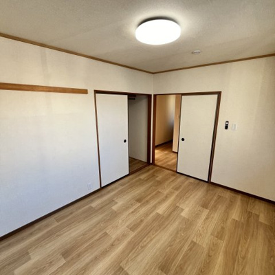 【居間・リビング】 | グリーンタウン杉原