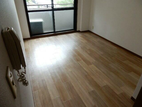 中野区江古田２丁目の賃貸マンションの居間・リビング
