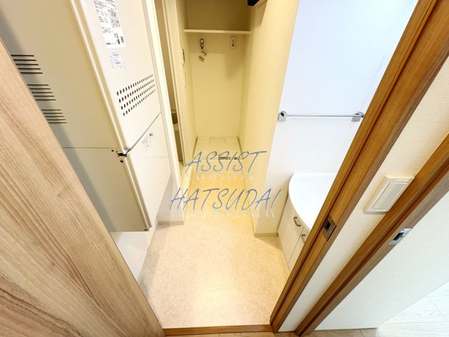 ＬＡＰｉＳ西新宿五丁目の洗面所|　※他号室の参考写真です。