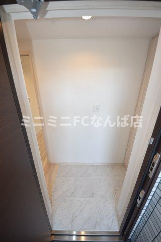 ラクラス本町東の玄関|明るい玄関です