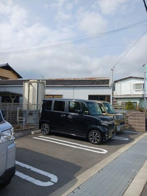 【駐車場】 | アン・ソレイユ | カースペースがあります