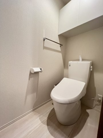 大阪市都島区網島町の賃貸マンションのトイレ