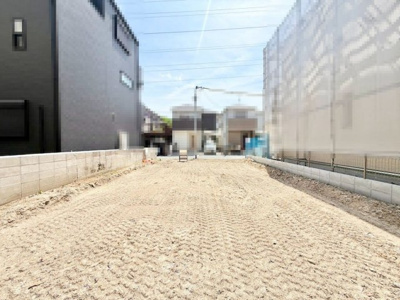 【外観】 | 緑ヶ丘北町２丁　新築戸建 | ◆周辺にはスーパーや薬局など、商業施設がそろっていますよ！とても住みやすい環境です◆