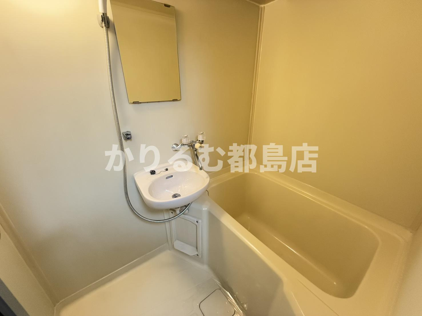 東洋プラザ高倉の浴室