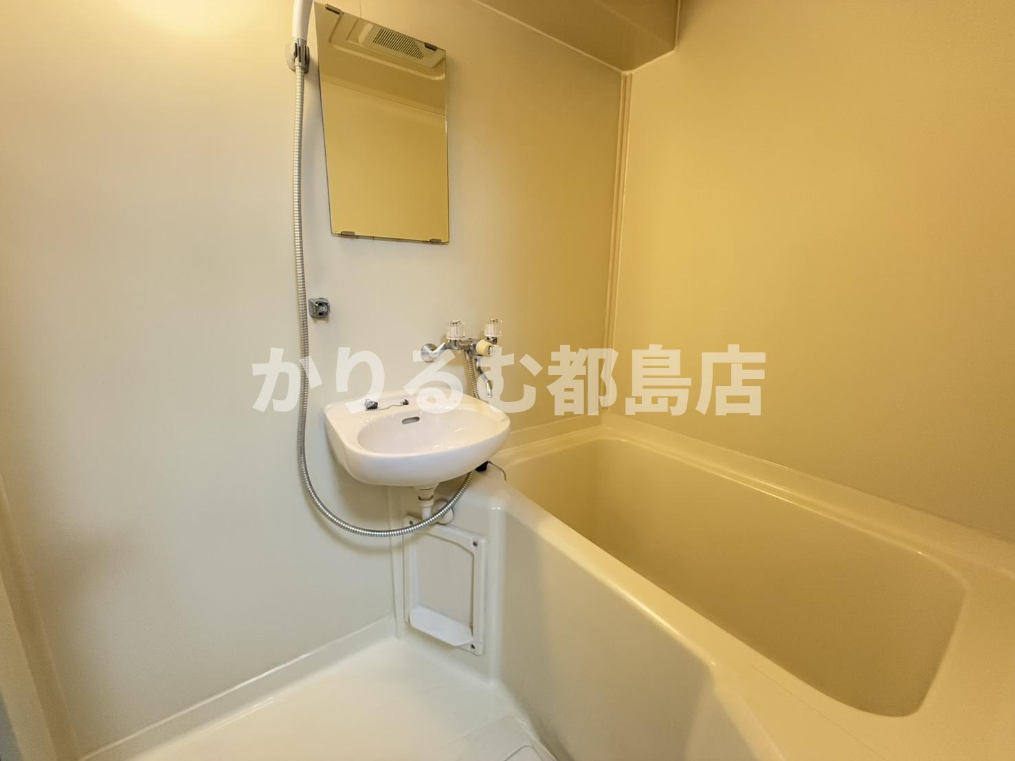 東洋プラザ高倉の浴室