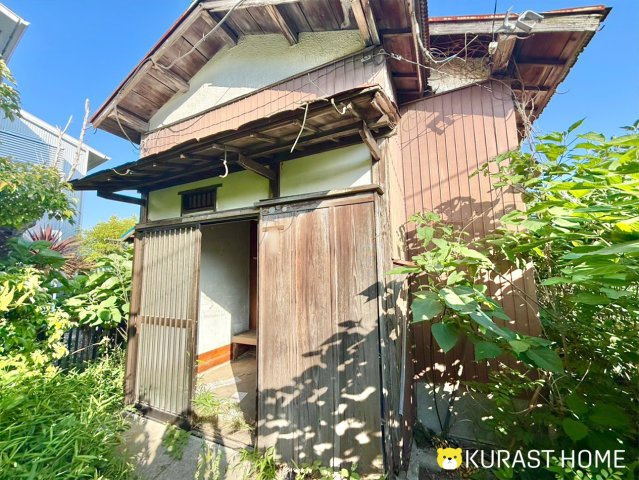 横浜市西区霞ケ丘　建築条件なし土地の前面道路含む現地写真