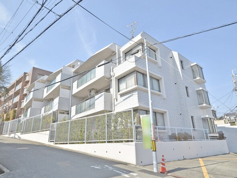 ライオンズマンション豊中刀根山の外観