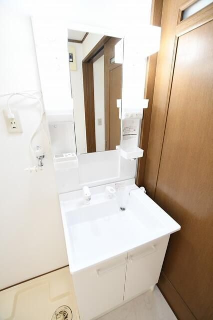 松戸市西馬橋相川町戸建の洗面所