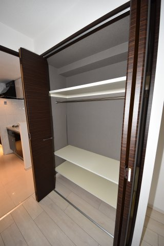 カスタリアタワー肥後橋の収納|トイレに収納もあります！