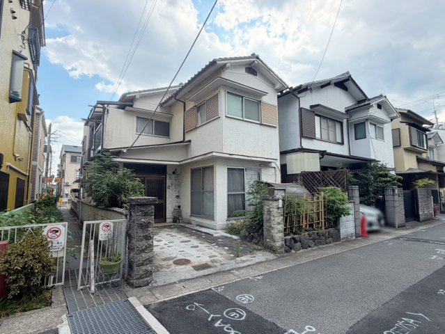 久世上久世町　新築参考プラン|西側は水路兼通路となっている為、圧迫感の軽減に♪（R8.8撮影）