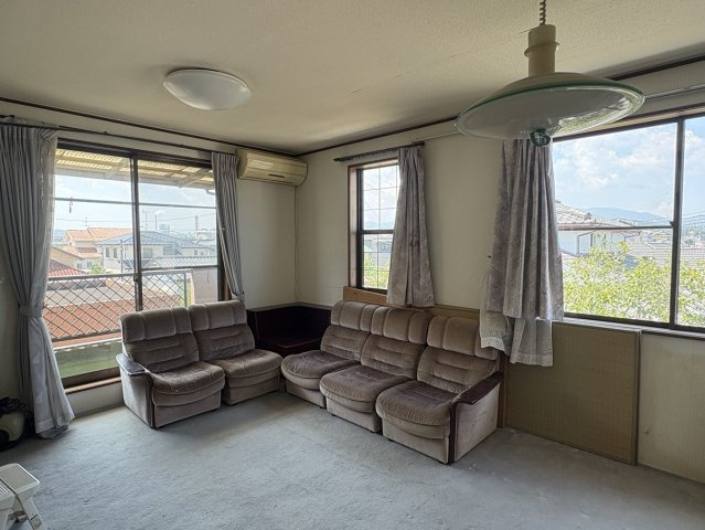 錦町綾ノ内 中古一戸建ての洋室