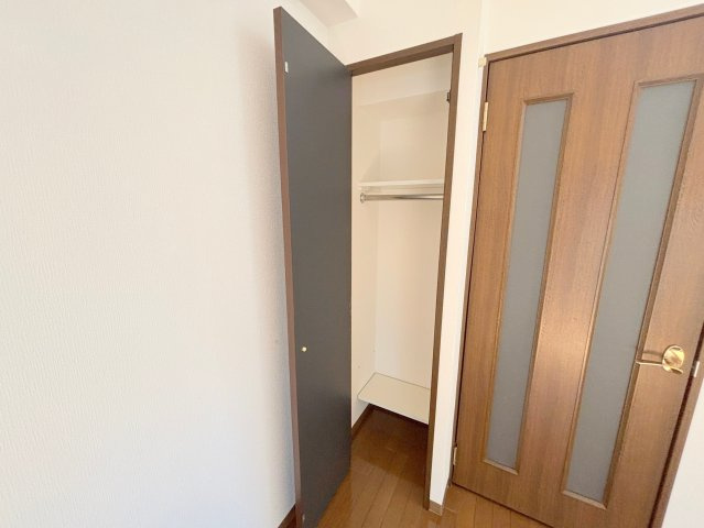リーガル新大阪5の収納