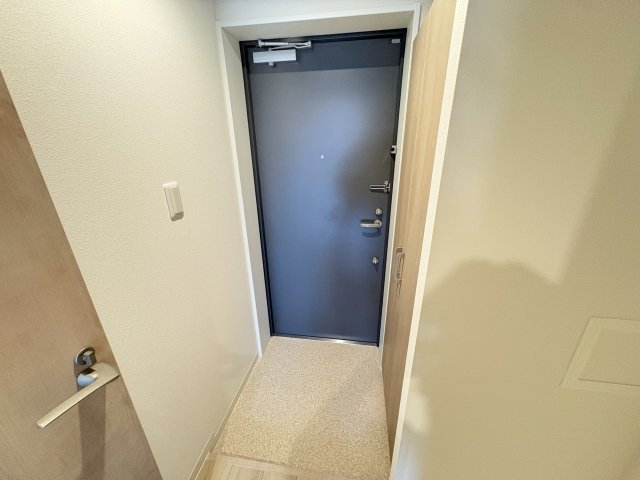 アーバングレース行徳の玄関