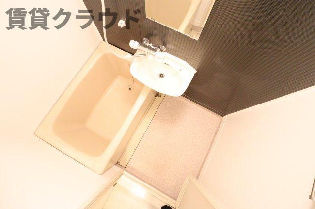 エトワール末広町の浴室|お風呂で日々の疲れを落としましょう