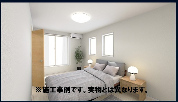 リーブルガーデン高松市香川町第九◇みらいエコ住宅2026事業補助金対象の長期優良住宅の寝室|２階主寝室
広い主寝室はベッド以外に収納やデスク、ソファなどをゆとりを持って置けて動線も確保しやすく、夫婦や家族それぞれの生活リズムに合わせた快適な睡眠環境を整えやすいです。