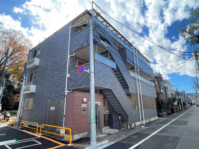 サンジュールらんＢ棟の外観