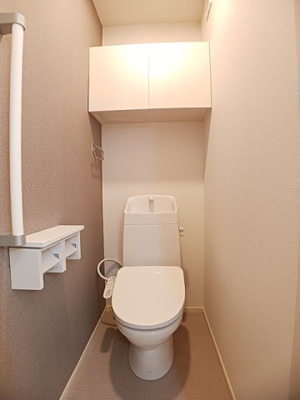 【トイレ】 | プレミアムメゾン | ゆったりとした空間のトイレです