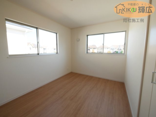 姫路市第9下手野（全3棟）3号棟の子供部屋|同社施工例です。