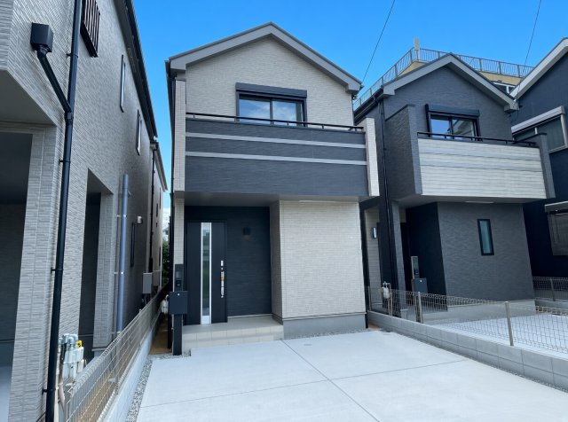 東大阪市加納　新築一戸建ての外観|安心の10年保証！外観を美しく保ち、雨水で汚れを落とします！気になることがありましたら、お気軽にお問い合わせください！