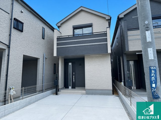 東大阪市加納　新築一戸建ての外観|お客様に長く安心して住んでいだだける事にこだわった家づくり！住んでからのアフターサービスにもしっかりと取り組んでいます！