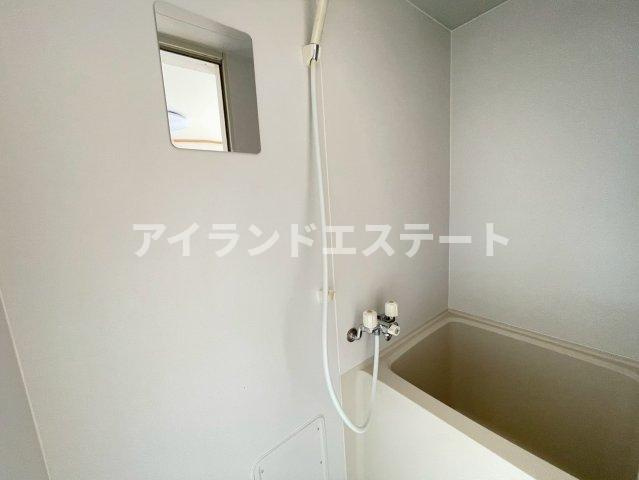 ミワハイツ　駅近1分　礼金0　バストイレ別　の浴室