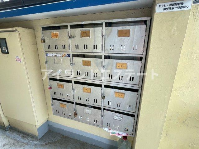 アイディールマンション　閑静な住宅街　シューズボックスの設備