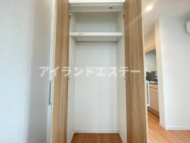 ヒューゲルハイム三軒茶屋　駅近　築浅　角部屋の収納