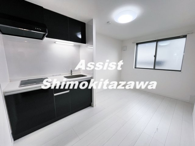 アーベインテラス下北沢Ⅱの居間・リビング