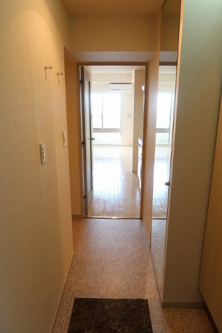 HF駒沢公園レジデンスTOWER　駅近　駒沢公園徒歩圏内　タワー型マンションの玄関