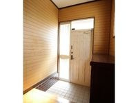 北長瀬表町3丁目戸建 の玄関