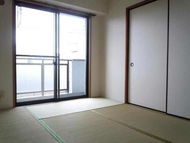 ボヌール高松の和室
