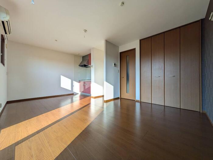 ロイヤルメゾンマエダの洋室
