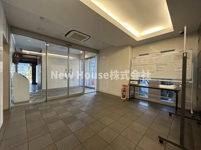 パークキューブ板橋本町のロビー