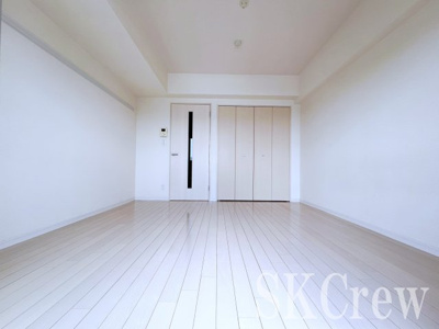【居間・リビング】 | ベルペトラ | 別号室の写真です