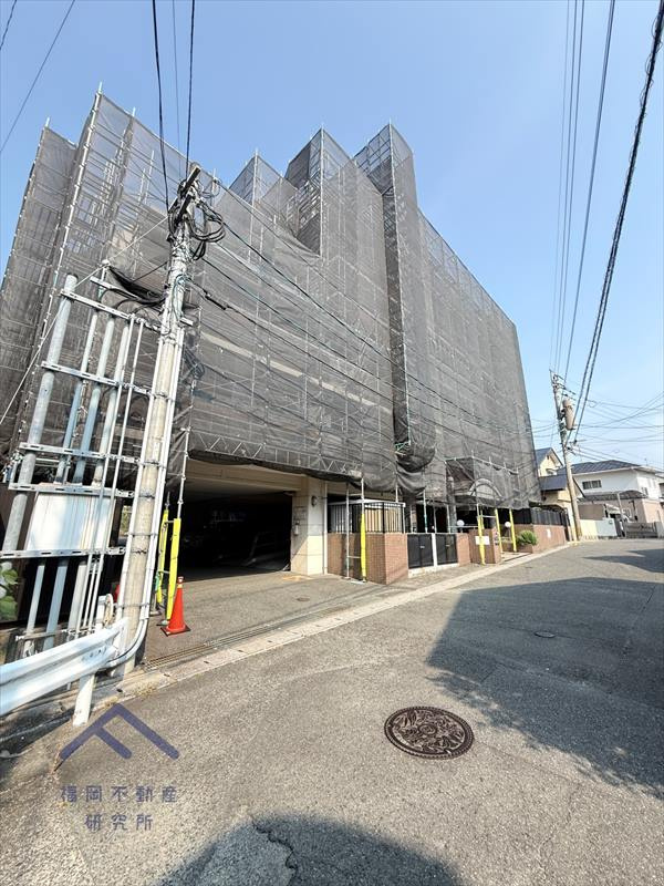 コアマンション春日の外観