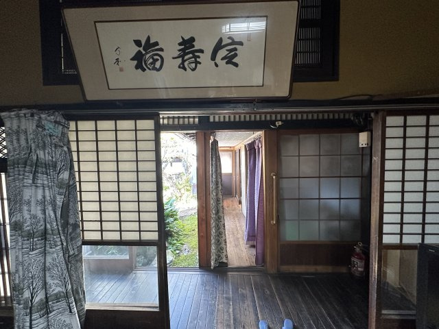 津山市材木町　古民家＋離れ　９Kの和室
