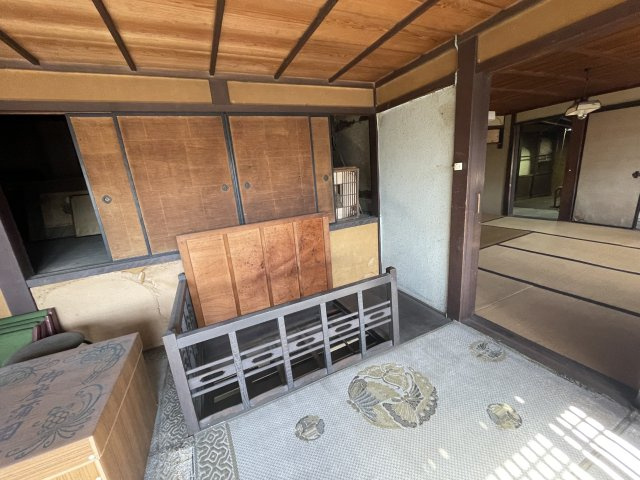 津山市材木町　古民家＋離れ　９Kの和室|母屋２Fです