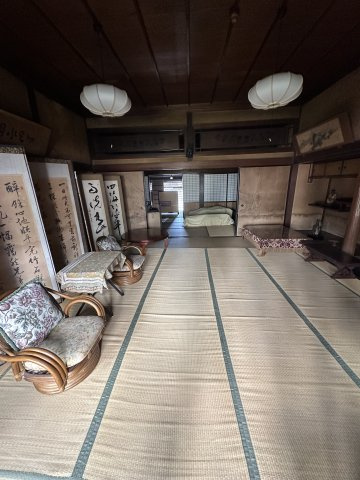 津山市材木町　古民家＋離れ　９Kの和室