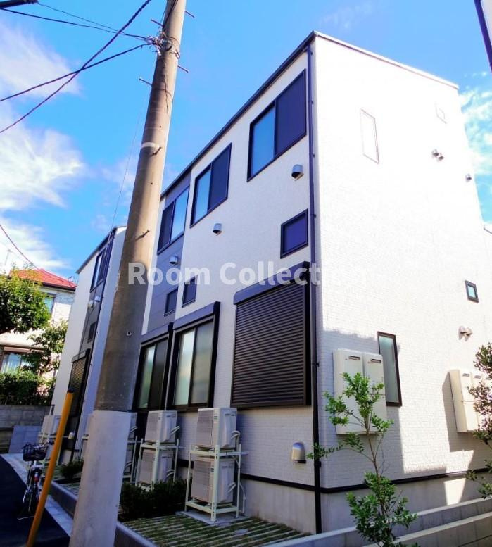 シャルムニシオギの外観