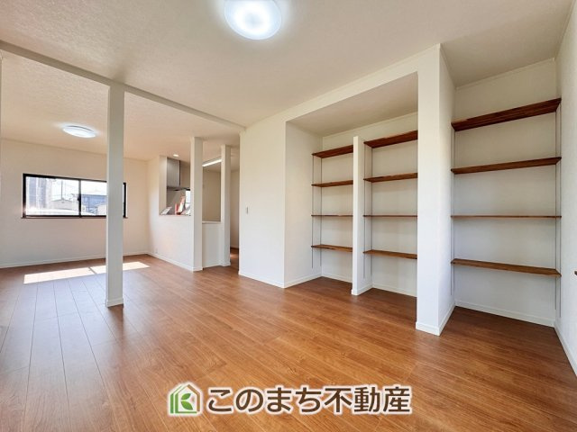 宇都宮市鶴田町再生住宅の居間・リビング