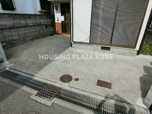 ハレマエ高取山町の駐車場