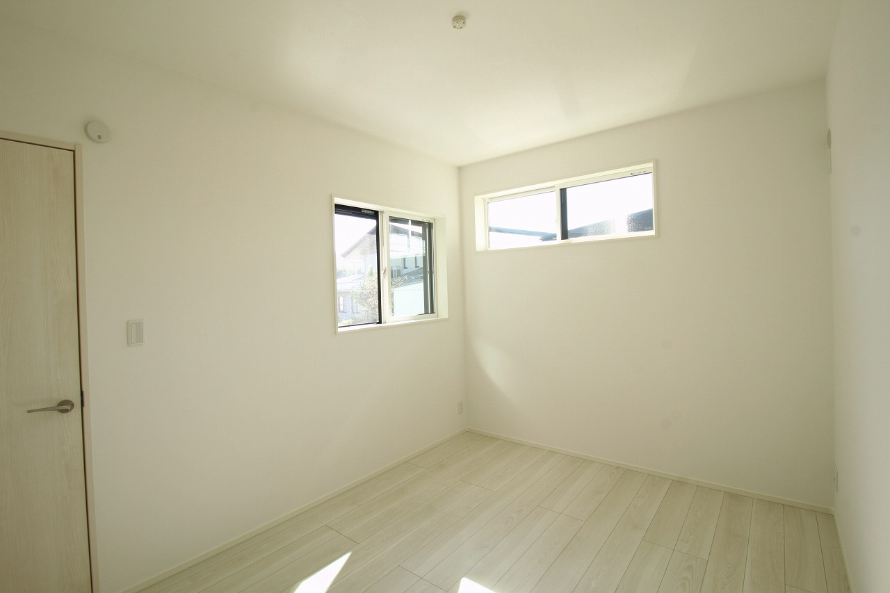 東石立町　新築戸建　1号棟　（全2区画）の洋室|2F　西の部屋　6.0帖+CL　